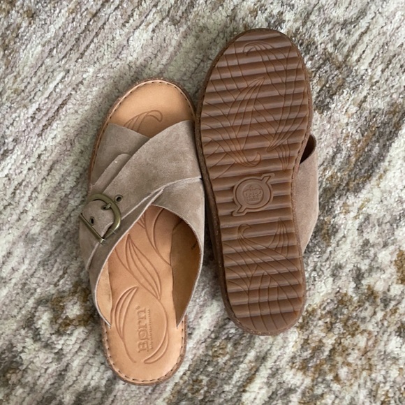 Born | Rio Slide-On Suede Sandals - Picture 3 of 6